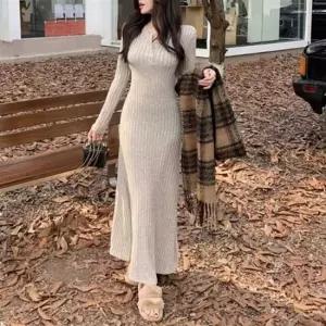 여리한 실루엣 긴소매 니트 롱 원피스