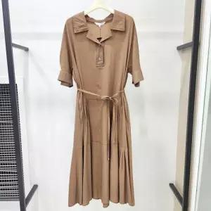 [꼼빠니아]브이넥 오픈 카라 벨티드 원피스 CAFU5-WOP210-530