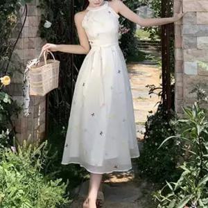 리본 스트랩 플라워 자수 맥시 원피스 홀터넥 여신