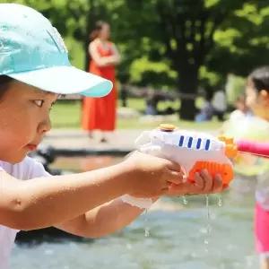 (제품선택 트리거워터건(2개))트리거워터건 2개 물총 여름완구 물총축제 여름완구 여름 건 미니 물총 밤 워