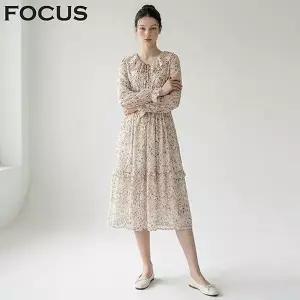 [신세계라이브쇼핑][포커스] 프릴 카라 스모크 밴딩 원피스_VF6S1OP3081