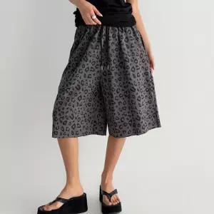 [옷자락]여자 호피 버뮤다팬츠 와이드핏 밴딩 여름 반바지