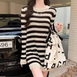 스트라이프원피스 단가라 펀칭 미니원피스