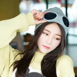 선글라스 일체형 모자 스키장이나 야외 스포츠 활동시 눈을 가려주는 남여공용 고글 비니