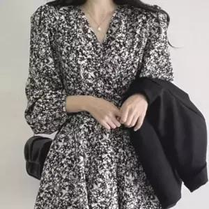 여성 플라워 미니 플레어 랩원피스 로맨틱 데일리룩 플라워랩원피스 룩 플레어원