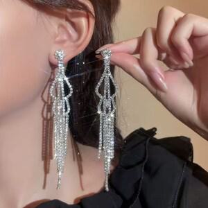 제이혜리 여성용 발레 웨이브 롱 드롭 귀걸이 나바코리아 한복대회 미스코리아 벨리댄스 대회용 무대용