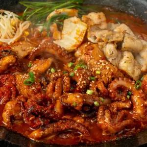 매콤한 감칠맛 제대로 살린 대창 쭈꾸미 350g x 2팩~