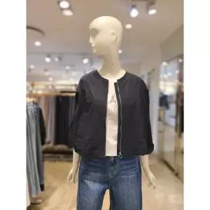 [롯데백화점]SOUP 라운드 크롭 셔츠형 점퍼(SC5UJ92)