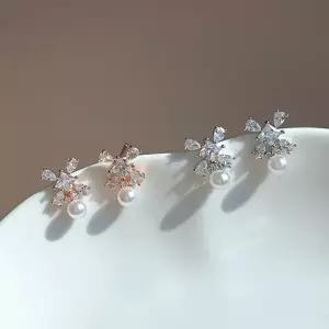 여자 은침 미니 플라워 담수진주 큐빅 귀걸이