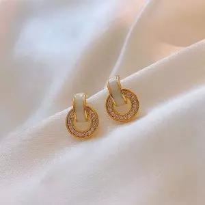 큐빅 진주 반짝임 골드 이어링 은침 진주귀걸이 생일선물