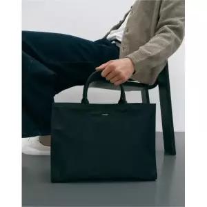 [롯데백화점]질스튜어트 [삭형콜라보][ROGAN] 로건 블랙 나일론 심플 토트백 JUBA6E942BK