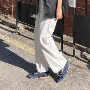 스니커즈 봄 신상 플랫슈즈 슬립온 플랫단화 모카신