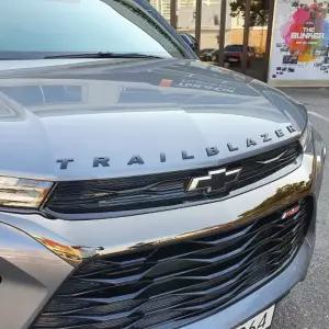 GM 순정품 더 뉴 트레일블레이저 본넷 카네임 트레일블레이저 보닛 트렁크 영문 레터링 세트 영문 레터링 크롬 블랙 익스테리어용품