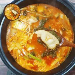 3인분 시래기곱창전골 1kg 곱창전골 시래기