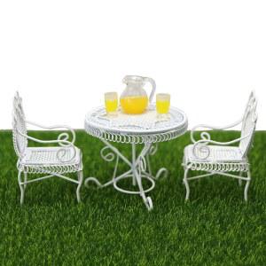 인형의 집 미니어처 비스트로 테이블 & 의자 세트 액세서리 금속 1:12 스케일 화이트 커피 / 차 가구 요정 정원 귀여운 소박한 우아한 장식 장식품 (A)
