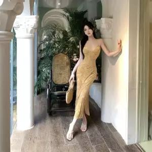 손오천 원피스 여자 롱 빈티지 여름 데일리룩 스트랩 브이넥 힙워머 오프숄더 KUK2