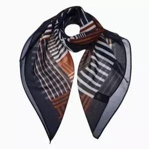 [NS홈쇼핑][헤지스ACC] HISC6E805N2 네이비 스트라이프 사각 쉬폰 스카프[35749672]