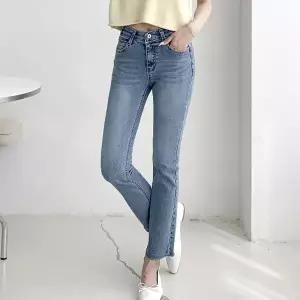 여자 슬림 컷팅 부츠컷 스키니진 속밴딩 연청 청바지_5