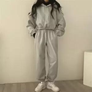 [텐바이텐]44 간절기셋업세트 봄가을 크롭 후드 조거팬츠