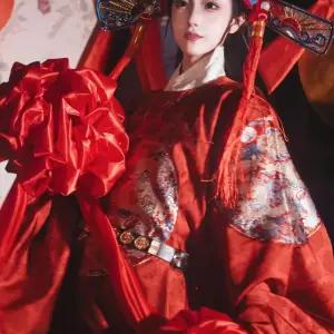 명나라 스타일 한복 원형넥 금사 자수 롱로브 신랑 신부 전통 결혼 의상 촬