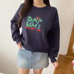 [더봉]프린팅 크롭 라운드 맨투맨 (2컬러)4616