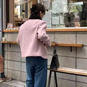 통근 슬림핏 트위드 상의 라운드 여자하프코트 쇼트 봄코트 코트 ible1