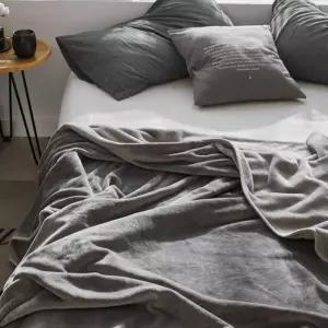 개인 차박 구분 겨울 먼지 담요 네이비 보온 방한 기모 사계절 거실 건조 벨벳 이불 그레이