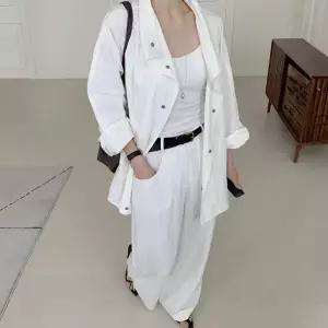 TE 셔츠형 자켓 여행 간절기 여름 박시핏 바바리 바캉스 아우터 40대 여성 화이트