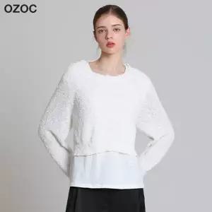 [오조크(OZOC)] 뒷 리본 망토 니트 (택가격: 85000원)