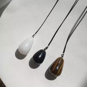 [신세계라이브쇼핑][옷자락] 여자 데일리룩 원석 드롭 실크 롱 목걸이