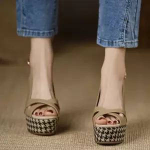 웨지힐 샌들 가보시 밴딩슬리퍼 소가죽 블랙 웨지