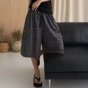 [옷자락]여성 호피 와이드 밴딩 반바지 여름용