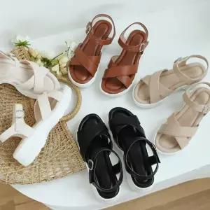 여자여름샌들 쿠션 여자 스포츠 샌들 신발 여름 스트랩 슈즈