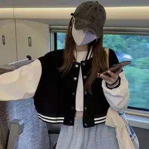 친절한탄씨 여성용 캐주얼 숏 야구 점퍼 크롭 디자인 자켓 캐주얼자켓 여성점퍼 크롭자켓 야구점퍼
