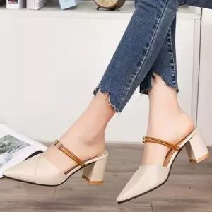 여성 통굽 펌프스 빅사이즈 스트랩 포인트 힐 구두