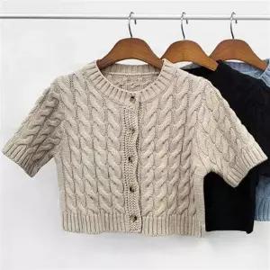 꽈배기 크롭 가디건 여성 반팔 데일리 라운드넥 버튼