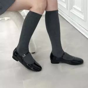 사계절 2cm굽 에나멜 버클 메리제인 플랫슈즈 플랫슈즈 단화