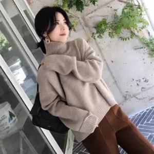 [시즌오프]겨울 모던무드 3컬러 소프트 터틀넥 루즈핏 니트_5