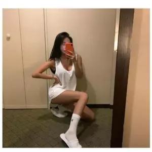 여자 스판 롱 나시 티셔츠 민소매티 U넥 유넥나시티