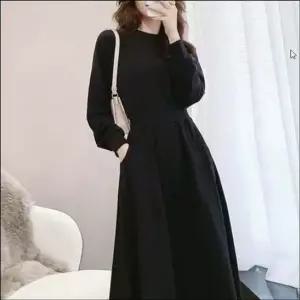 여성 꾸안꾸 라운드넥 맨투맨 허리라인 A라인 롱원피스 데일리