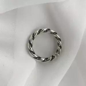 (실버반지)라이트꼬임링 반지 링 커플링 여자링 여성반지