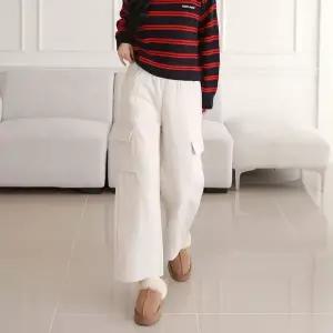 [하프클럽/]여성용 따뜻한 솜패딩 와이드 카고 건빵 방한바지