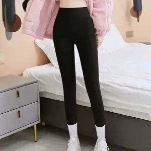 [하프클럽/]겨울 퍼 안감 방한용 레깅스 팬츠 여성 기모 운동복