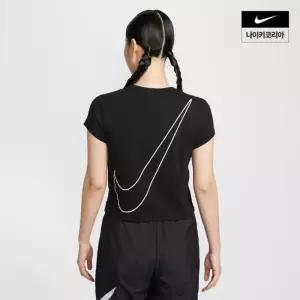 나이키 반팔티 HQS 여성 클럽 빅스우시 반팔 HF9457-010