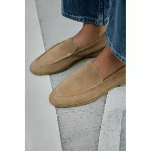 ZARA 스웨이드 플랫 로퍼 - 샌드 브라운