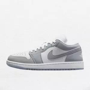매장정품 나이키 에어 조던 1 로우 DC0774-105 화이트 울프 그레이 운동화 스니커즈 2280007