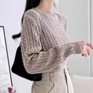 [문구/오피스] 니트 여성 데일리 가을 케이블 여자 봄 크롭 꽈배기