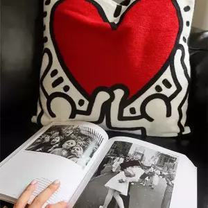 현대미술 팝아트 키스해링 쇼파쿠션 인테리어 등쿠션 포인트 쿠션커버 디