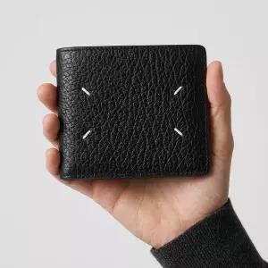메종 마르지엘라 26SS 시그니처 스티치 반지갑 SA1UI0016 P4455 T8013 549354