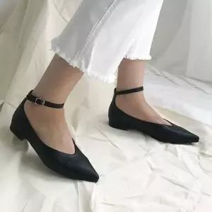 [하프클럽/]스웨이드 뾰족코 발목 스트랩 여성 플랫슈즈 단화